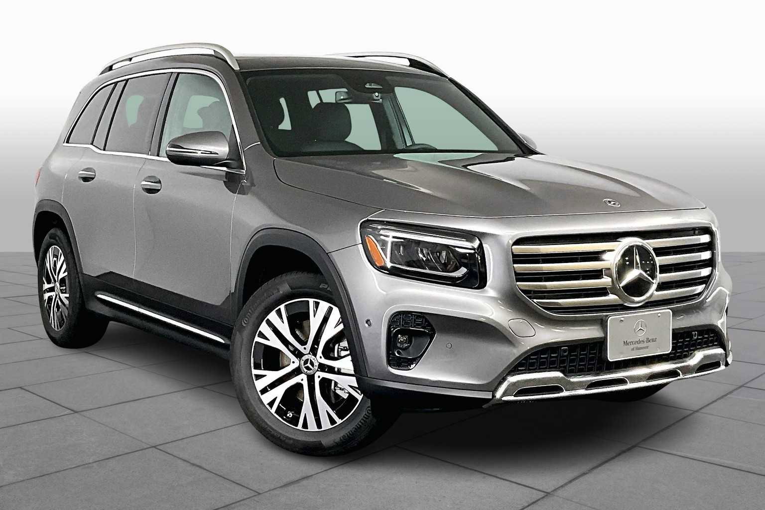 New 2025 Mercedes-Benz GLB 250 4MATIC image 2