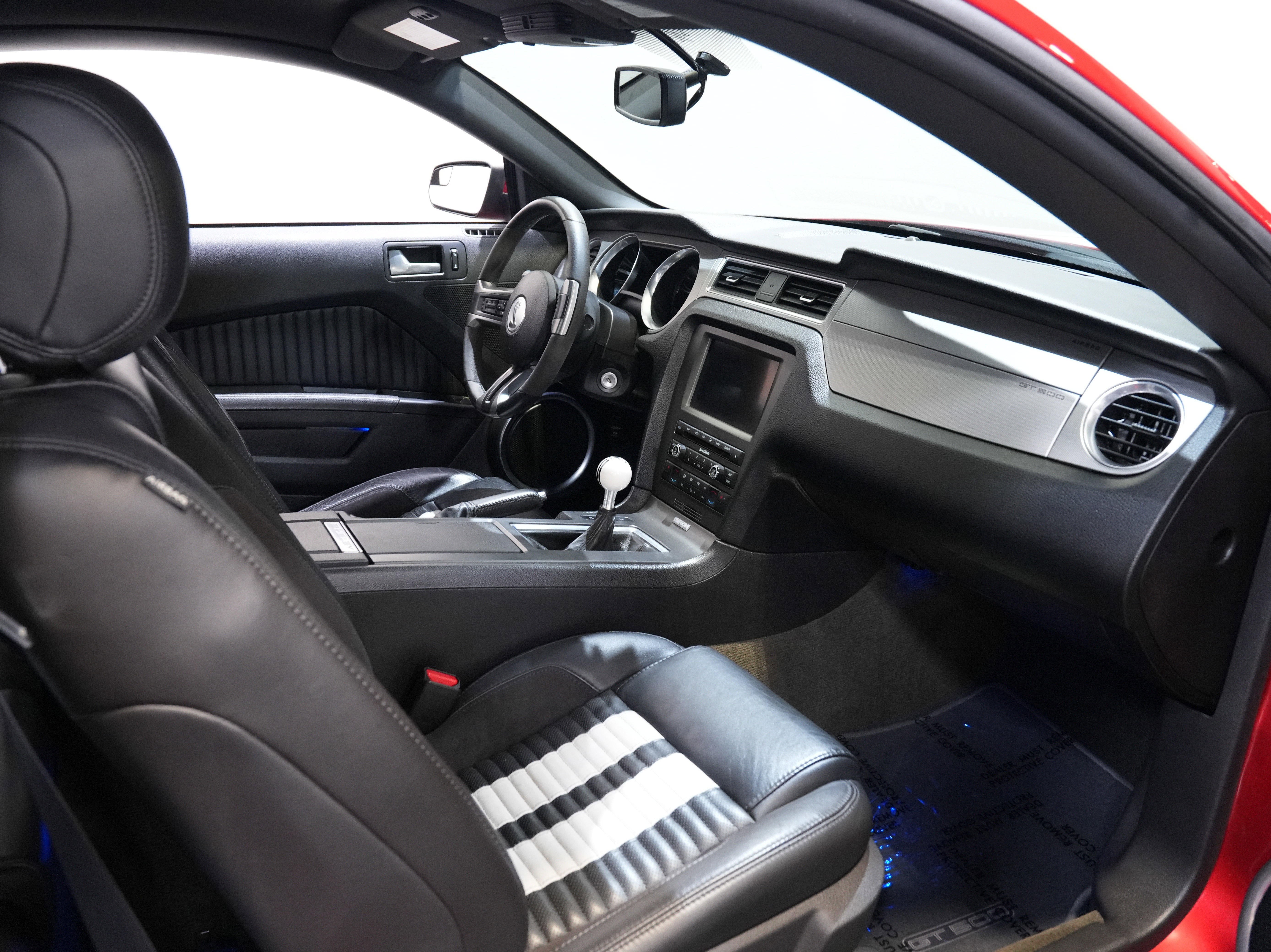 Used 2013 Ford Mustang Shelby GT500 w/ Electronics Pkg image 31