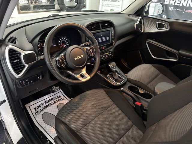 Used 2022 Kia Soul LX w/ Technology Package image 10