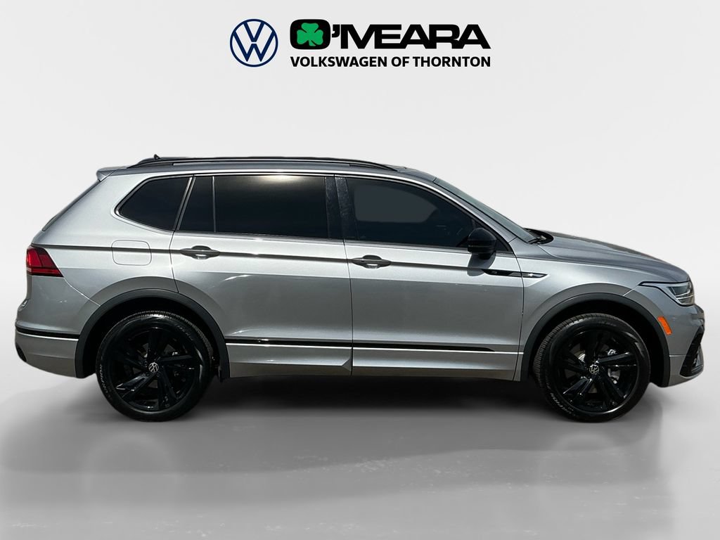 Used 2024 Volkswagen Tiguan SE R-Line AWD/4WD image 6