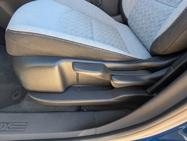 Used 2022 Chevrolet Equinox LS FWD image 30