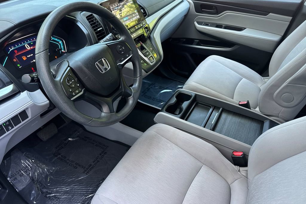 Used 2018 Honda Odyssey EX image 9