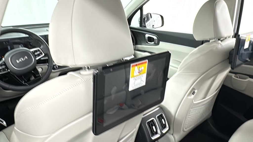 New 2025 Kia Sorento S image 35