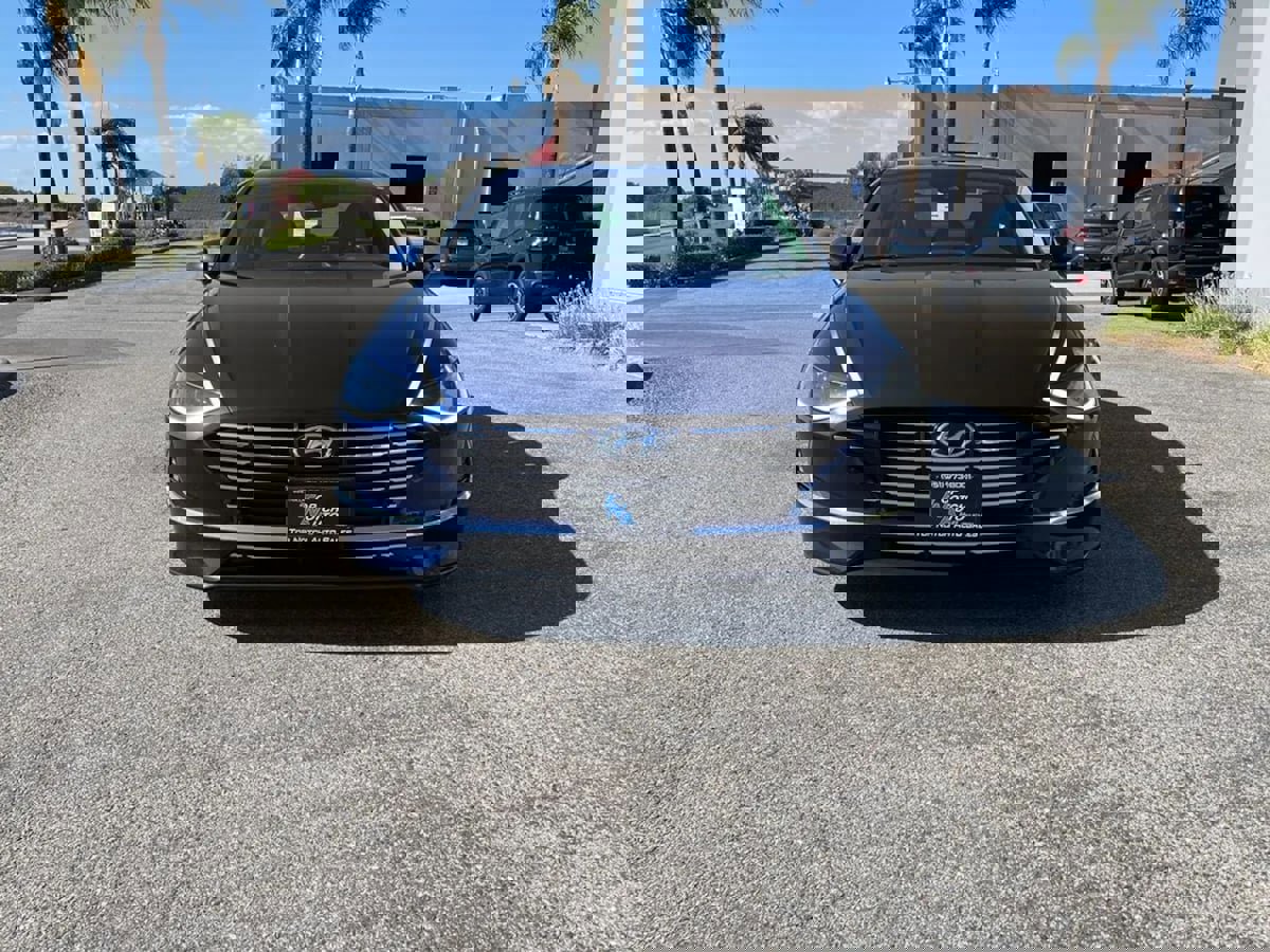 Used 2021 Hyundai Sonata SE image 2