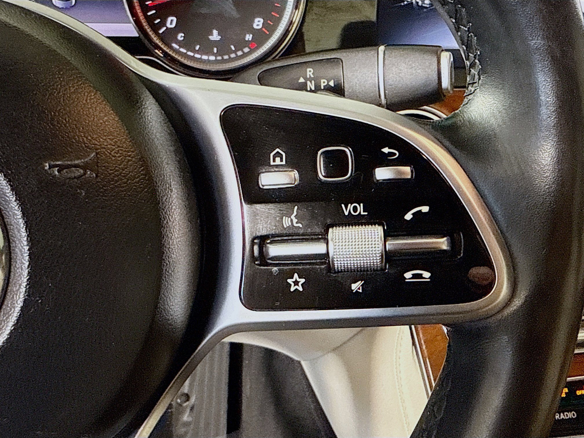 Used 2019 Mercedes-Benz E 300 w/ Premium 1 Package image 15