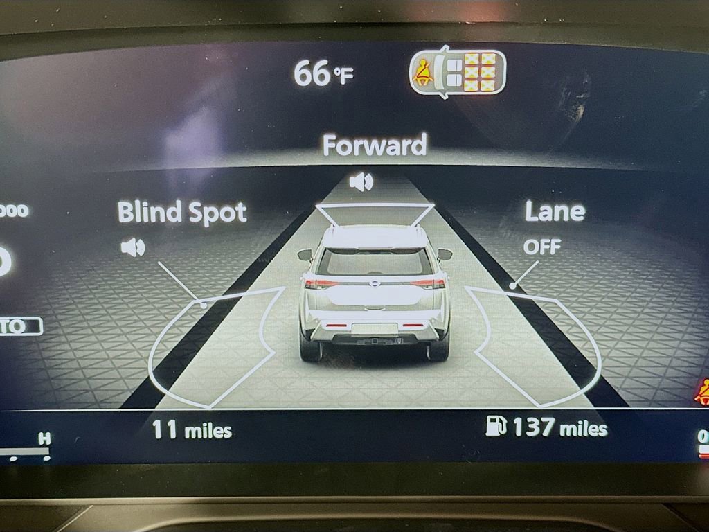 New 2026 Nissan Pathfinder SL image 17