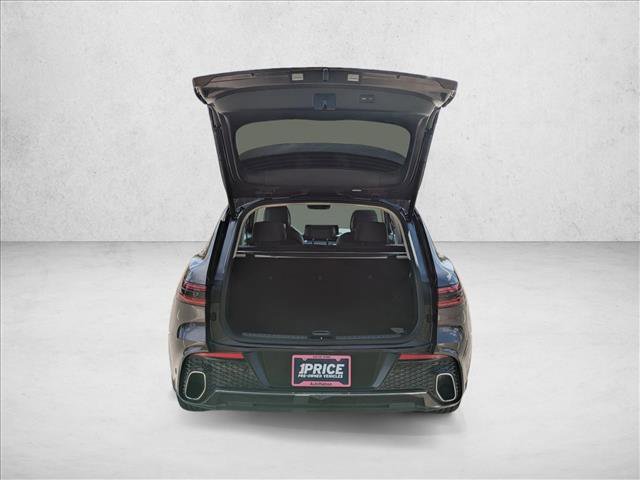 Used 2022 Genesis GV70 2.5T image 6