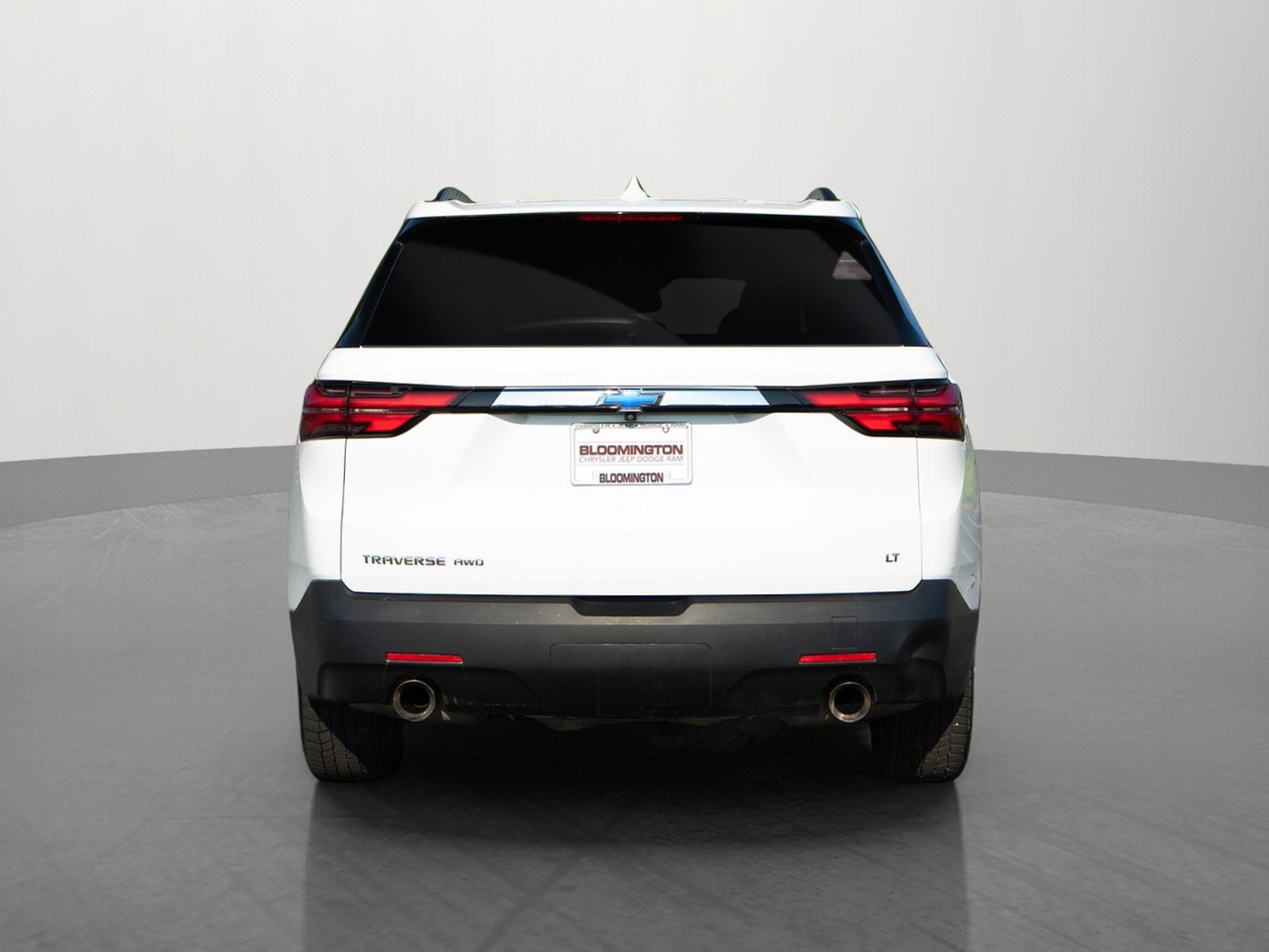 Used 2023 Chevrolet Traverse LT AWD/4WD image 6