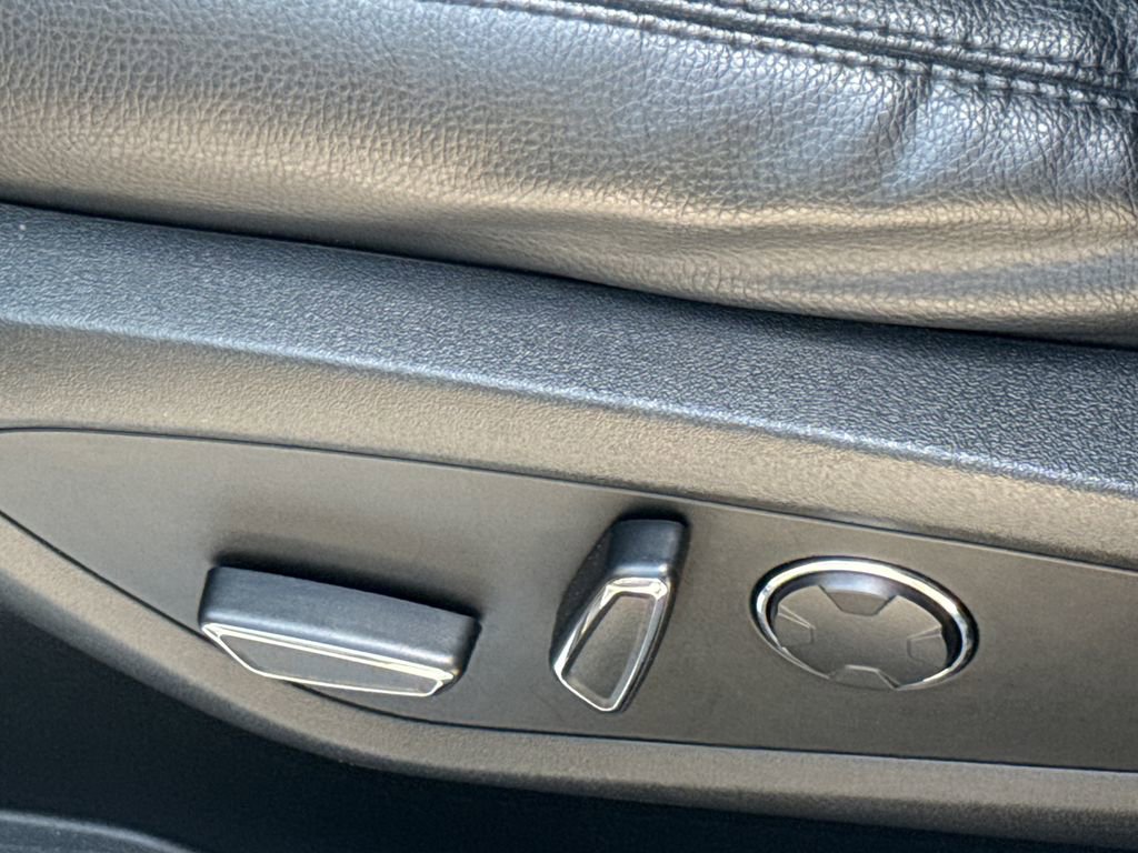 Used 2018 Lincoln MKC Premiere FWD image 23