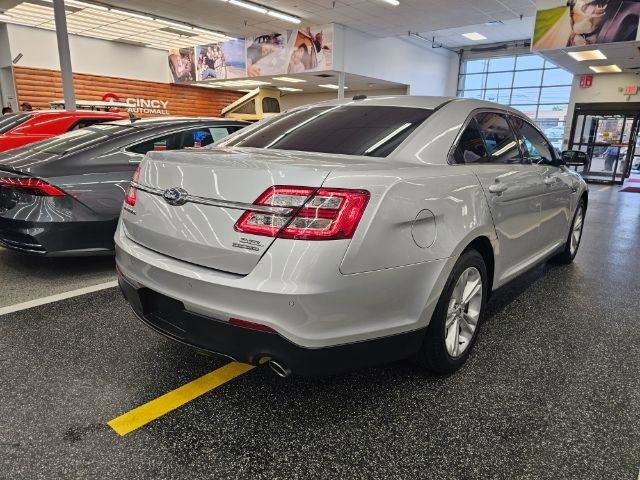 Used 2019 Ford Taurus SEL w/ Equipment Group 201A image 4