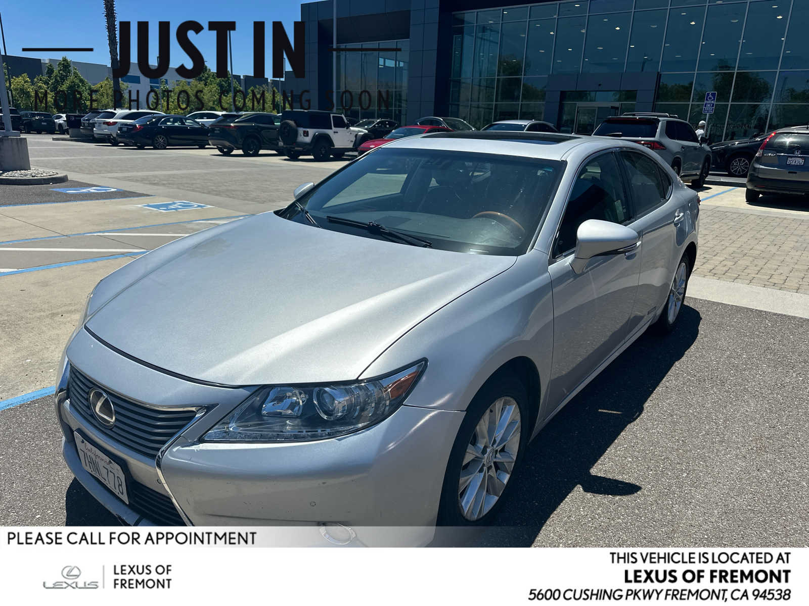 Used 2014 Lexus ES 300h w/ Premium Package w/Bamboo Trim