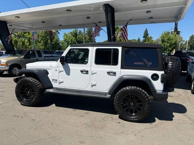Used 2020 Jeep Wrangler Unlimited Sport S AWD/4WD image 3
