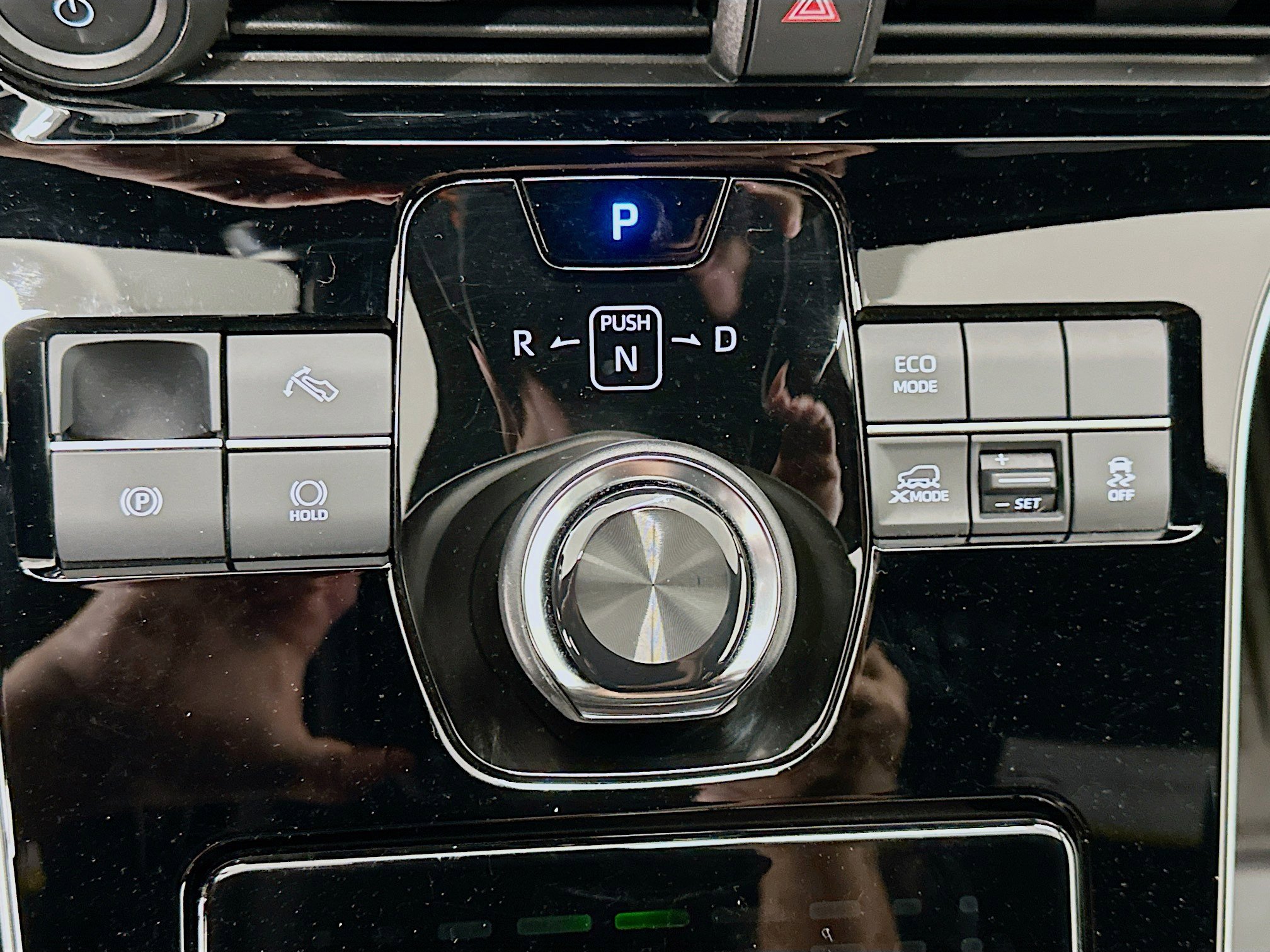 Used 2023 Toyota bZ4X XLE w/ Weather Package image 25