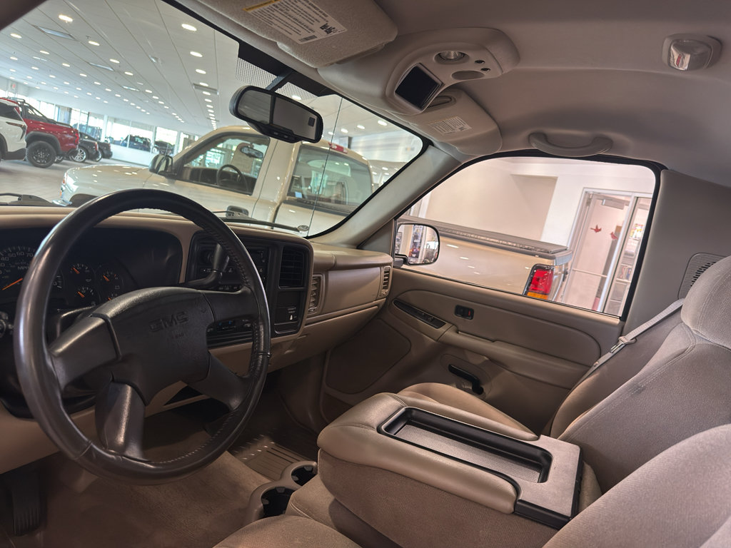 Used 2004 GMC Sierra 1500 SLE w/ Light Duty Power Package AWD/4WD image 25