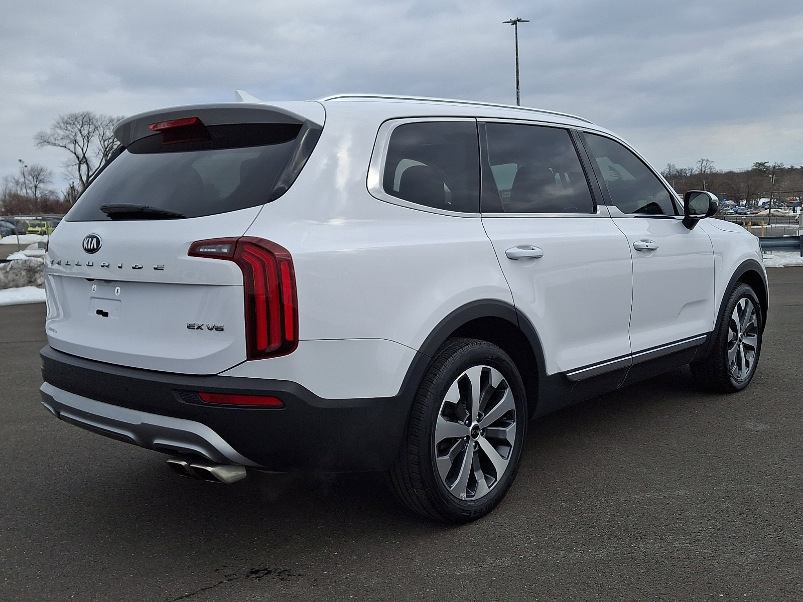 Used 2021 Kia Telluride EX w/ EX Premium Package image 6