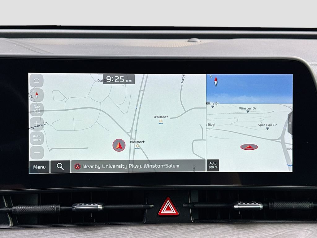 Used 2023 Kia Sportage X-Line w/ X-Line Premium Package image 11