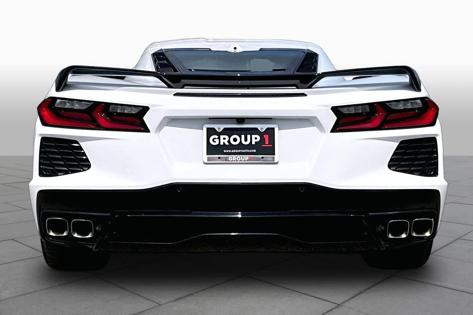 Used 2021 Chevrolet Corvette Stingray Premium Cpe w/ Z51 Performance Package RWD image 5