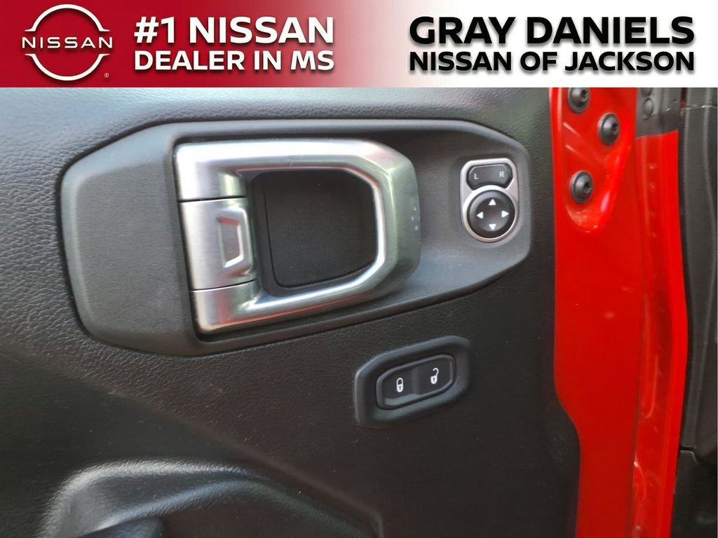 Used 2024 Jeep Wrangler Unlimited Rubicon image 12