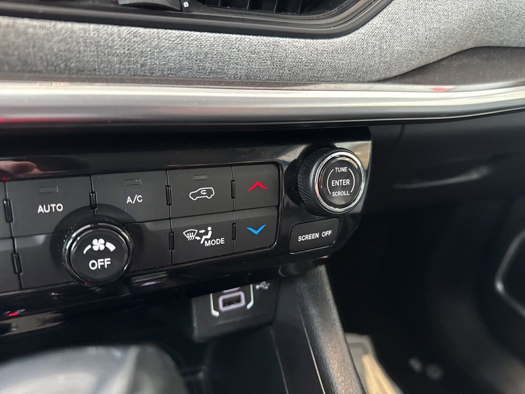 Used 2022 Jeep Compass Latitude w/ Convenience Group image 42