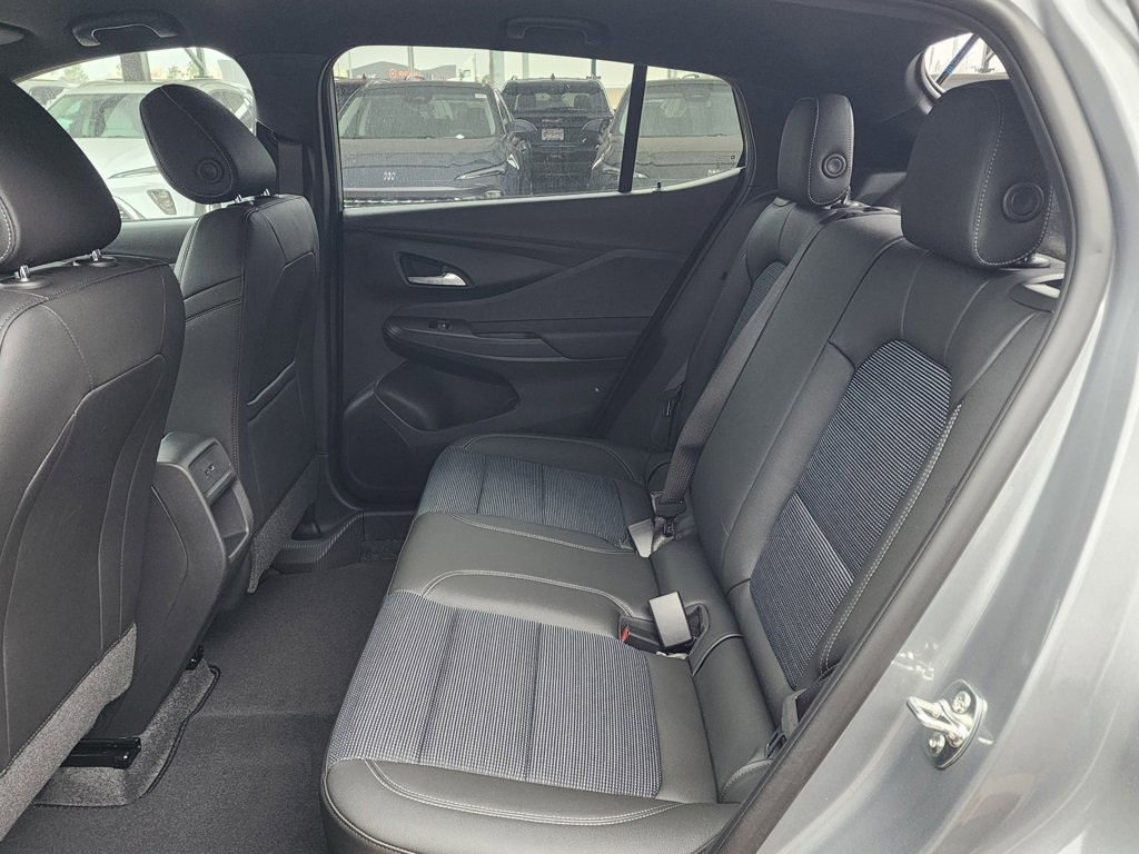 New 2026 Buick Envista Preferred image 39