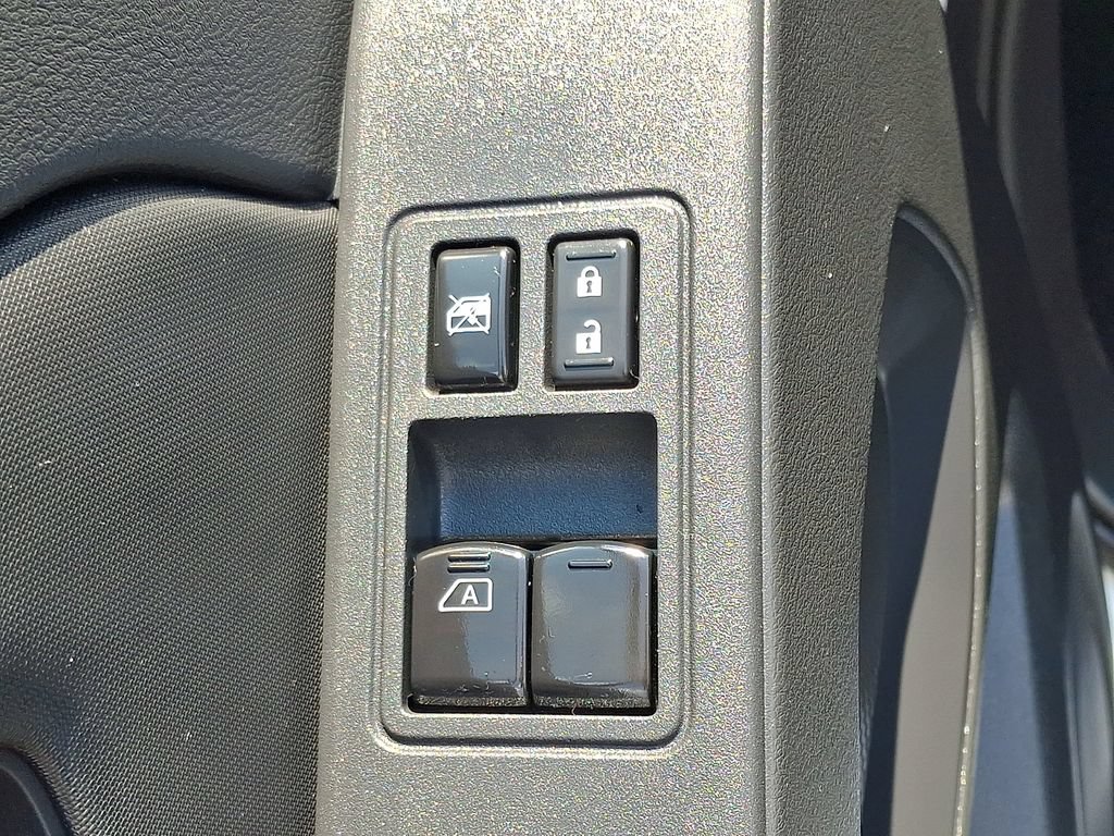 Certified 2023 Nissan Frontier S AWD/4WD image 26