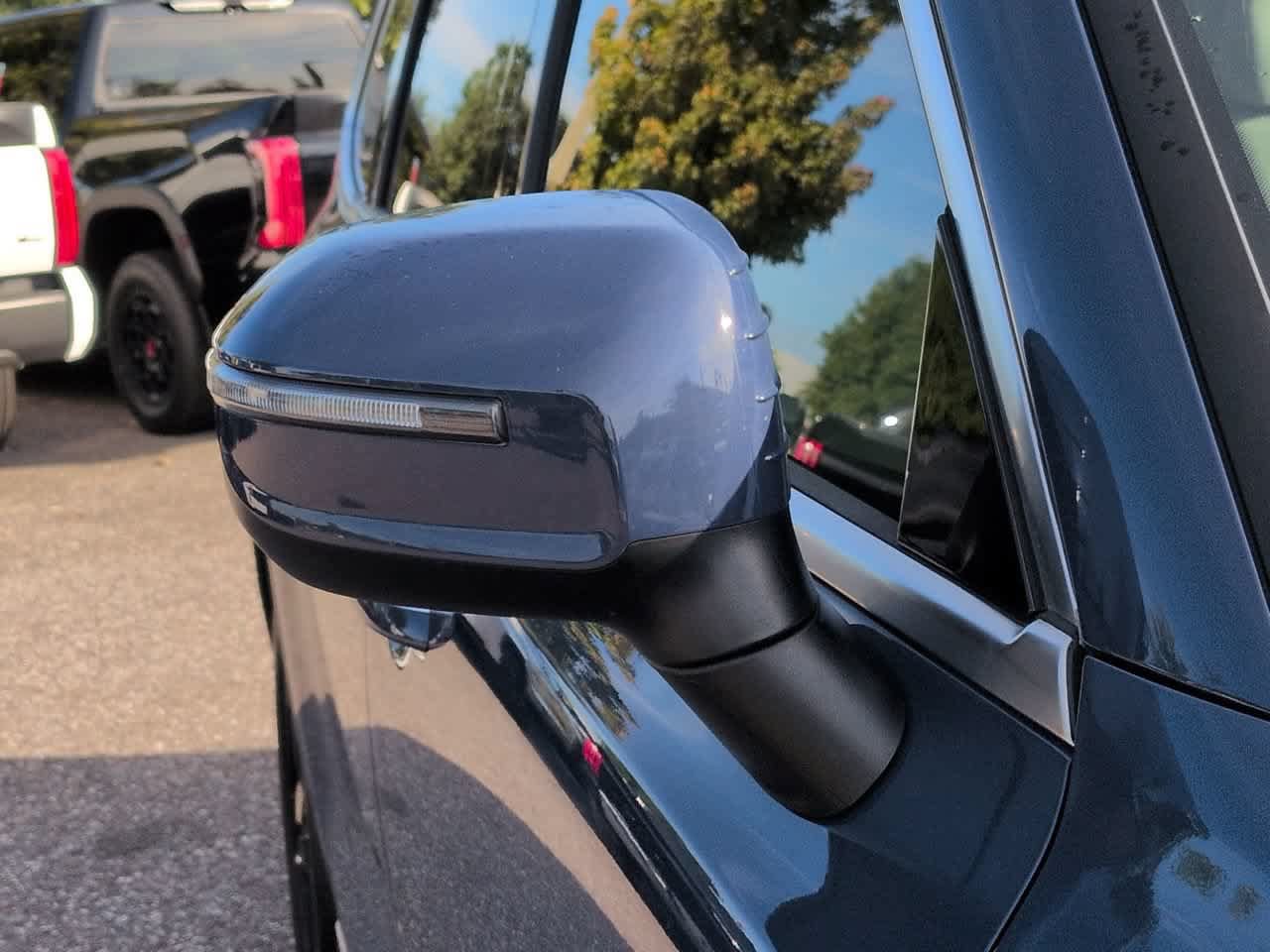 Used 2025 Kia Telluride S FWD image 12