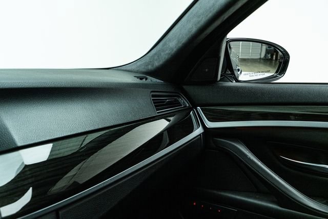 Used 2013 BMW M5 image 27