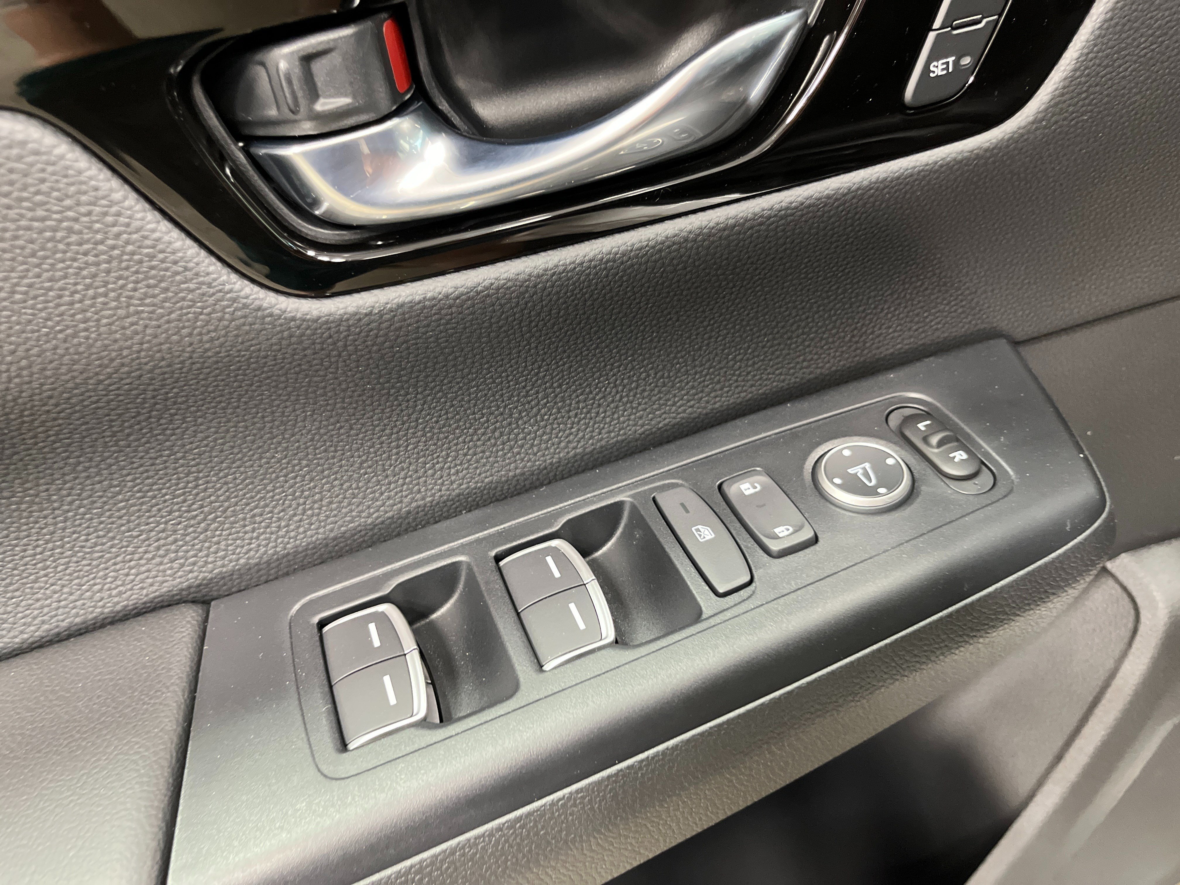 New 2027 Honda CR-V EX-L image 16