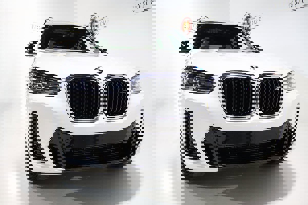 Used 2023 BMW X3 M40i w/ Premium Package image 25