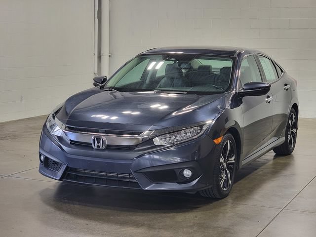 Used 2016 Honda Civic Touring image 2