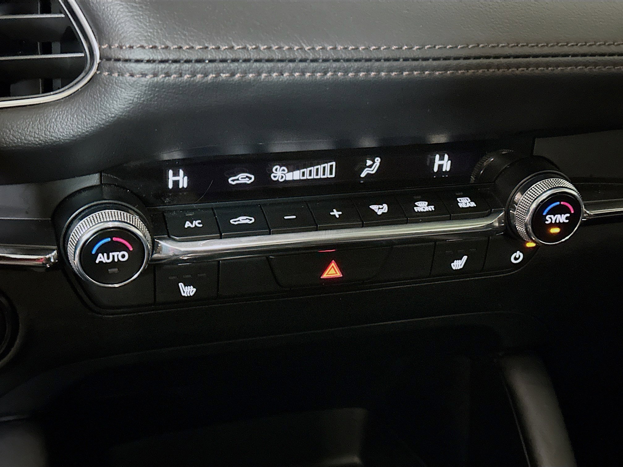 Used 2025 MAZDA MAZDA3 s image 24