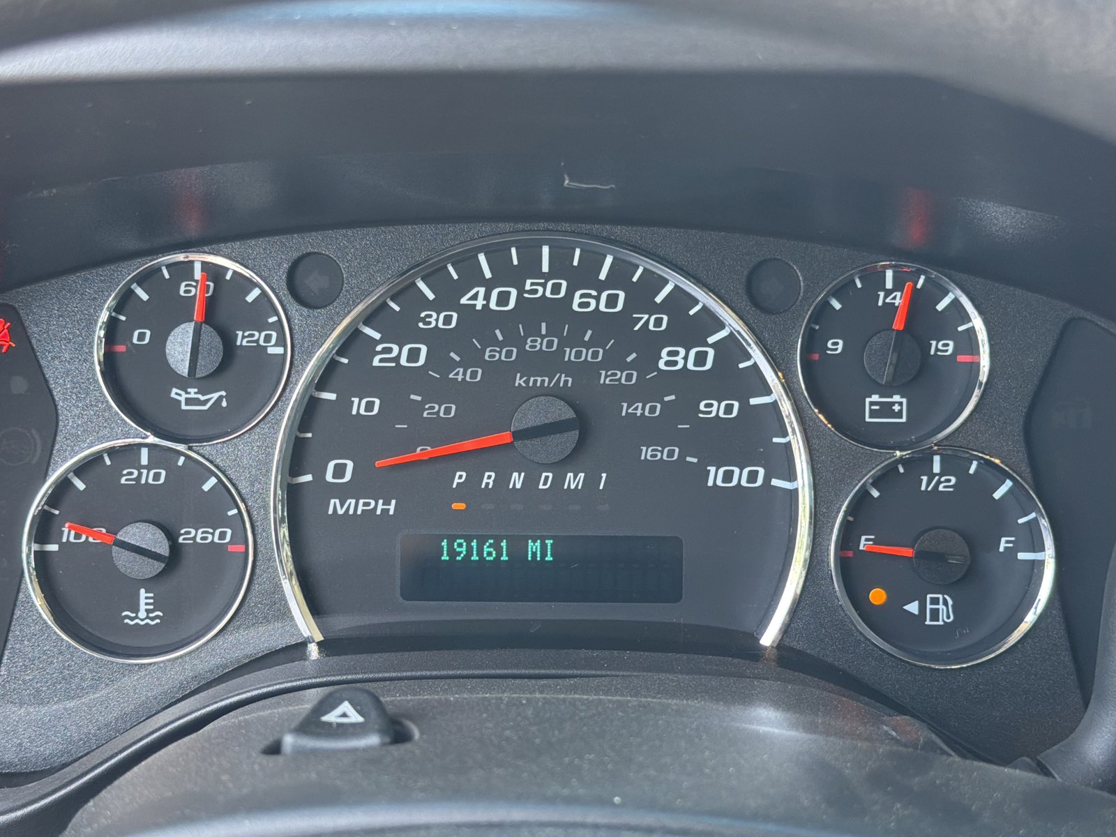 Used 2024 GMC Savana 2500 w/ Driver Convenience Package RWD image 21