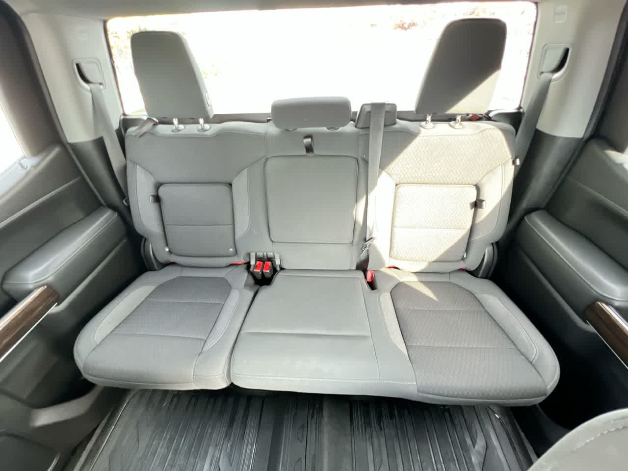 Used 2021 GMC Sierra 1500 Elevation w/ LPO, Elevation Black Package AWD/4WD image 23
