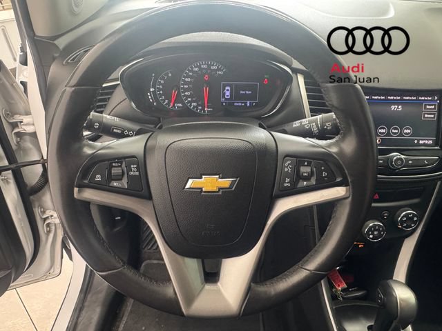 Used 2020 Chevrolet Trax LT w/ Driver Confidence Package FWD image 18