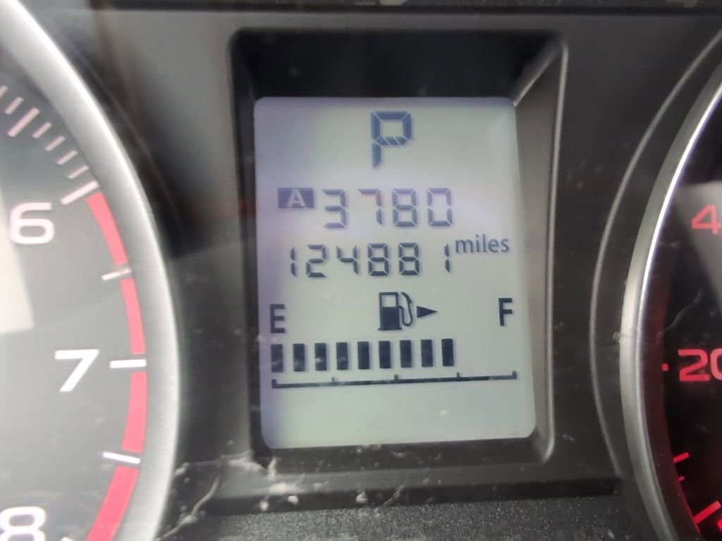 Used 2015 Subaru Forester 2.5i AWD/4WD image 8