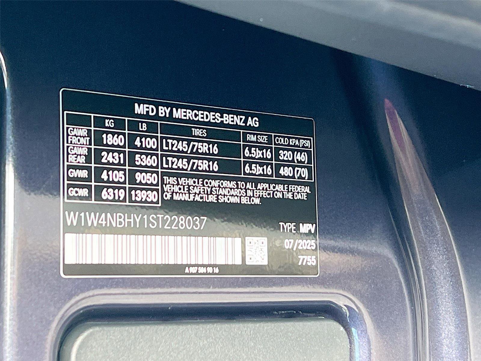 New 2025 Mercedes-Benz Sprinter 2500 image 28