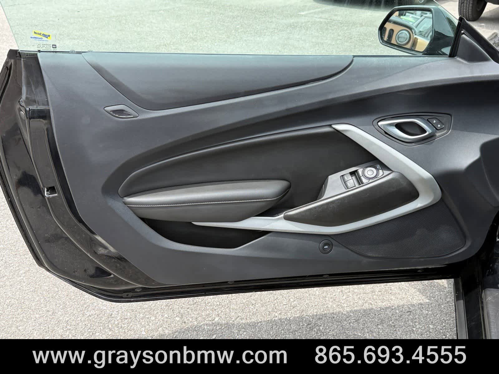Used 2023 Chevrolet Camaro LT RWD image 15