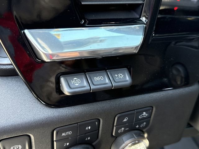 Used 2025 Chevrolet Silverado 1500 High Country w/ Technology Package image 40