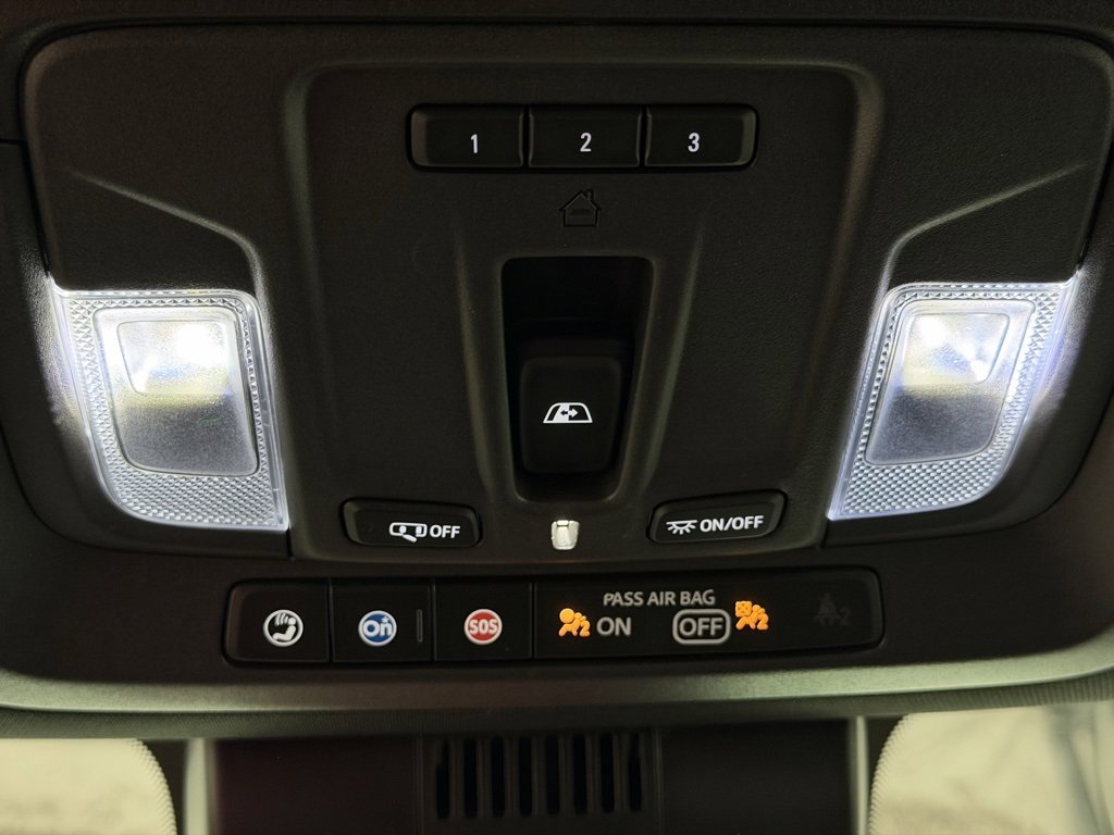 Certified 2023 GMC Sierra 1500 AT4 w/ AT4 Premium Package image 39