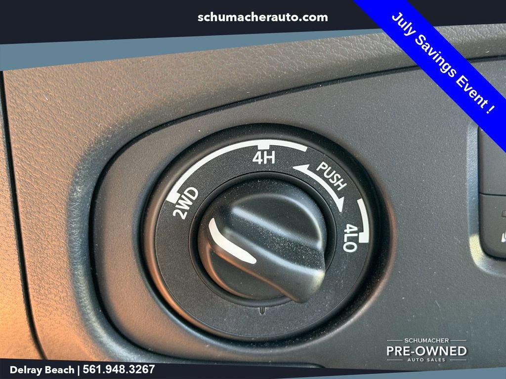Used 2022 Nissan Frontier SV AWD/4WD image 28