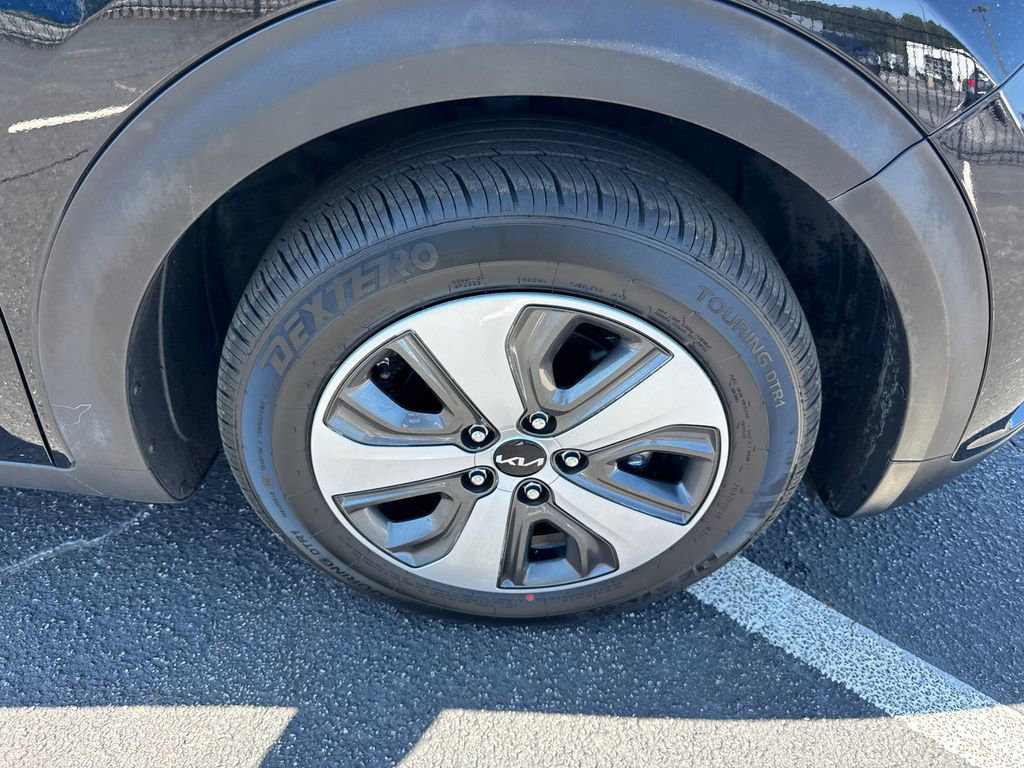 Used 2022 Kia Niro LX FWD image 13