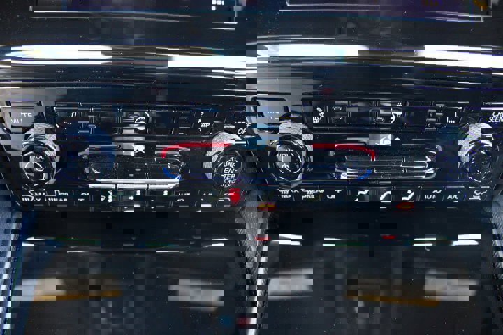 Used 2023 Jeep Grand Cherokee Altitude image 19