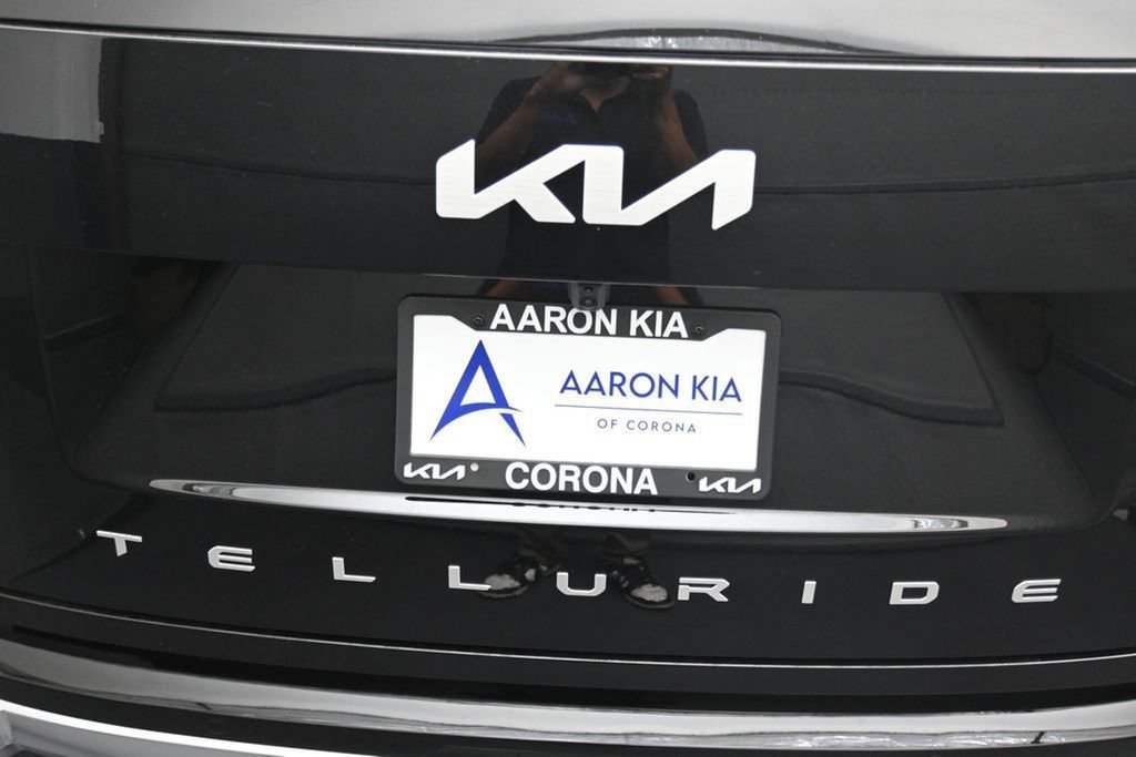 New 2027 Kia Telluride SX w/ Towing Package FWD image 13