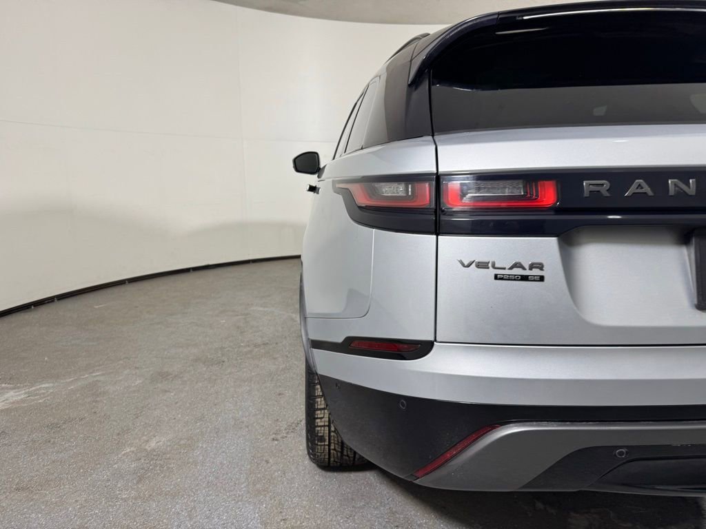 Used 2019 Land Rover Range Rover Velar R-Dynamic SE image 9