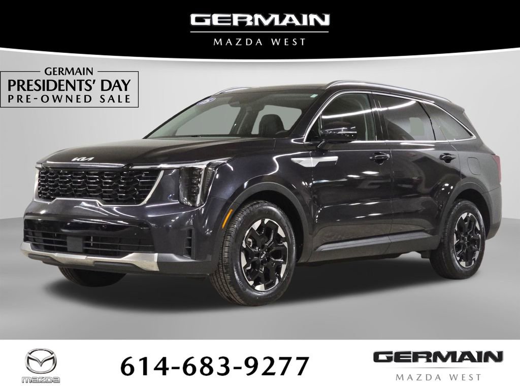 Used 2025 Kia Sorento S w/ Panoramic Sunroof Package image 1