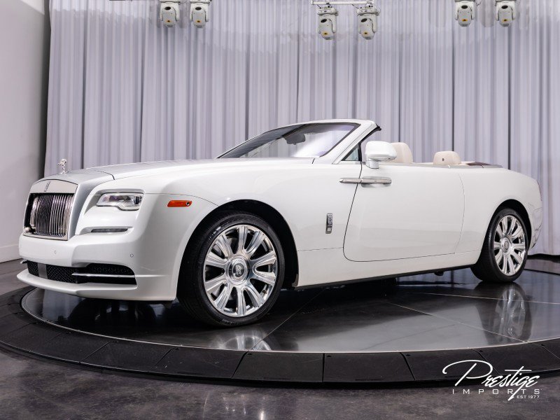 Used 2016 Rolls-Royce Dawn image 8