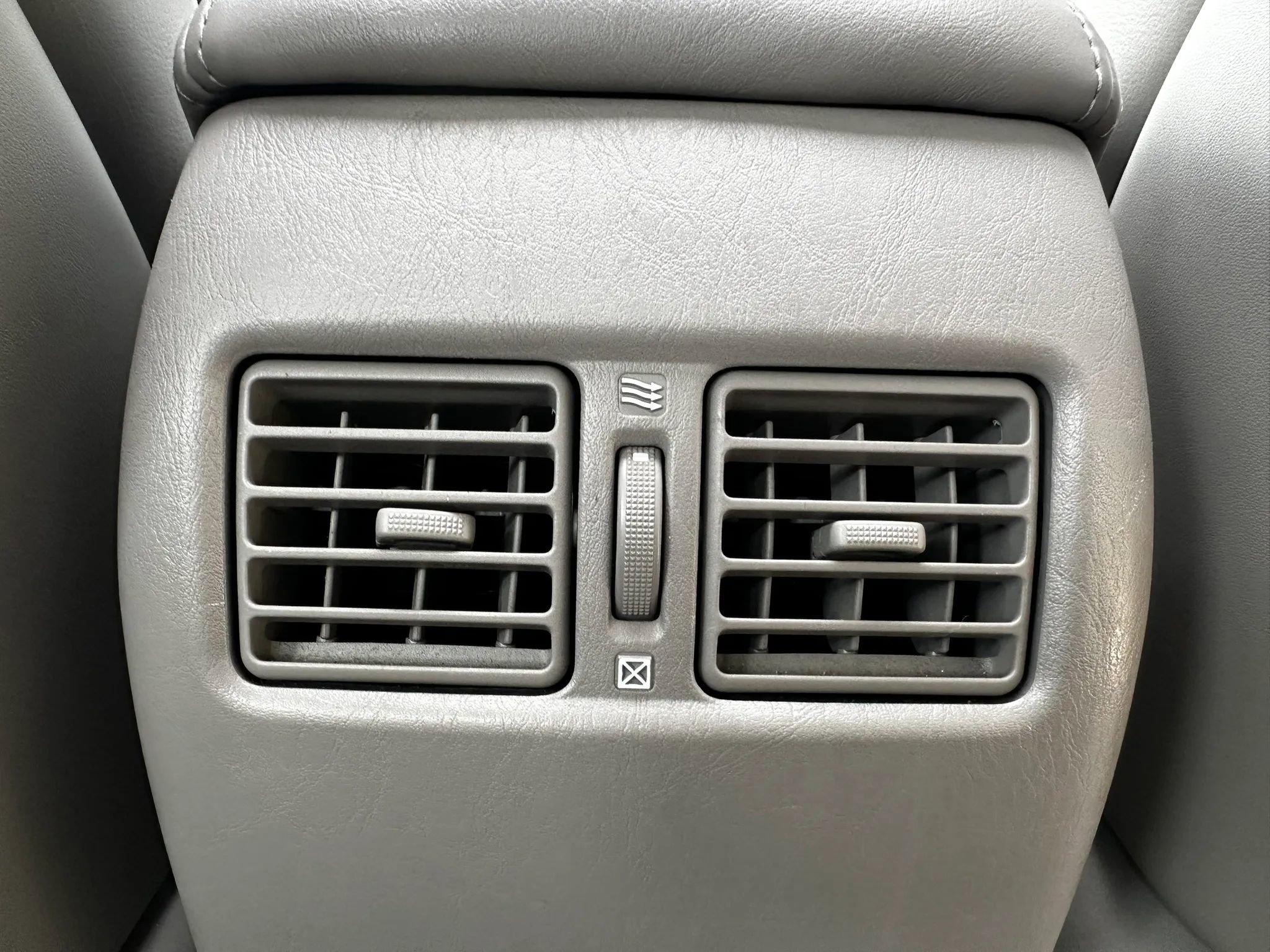 Used 2002 Lexus ES 330 FWD image 40