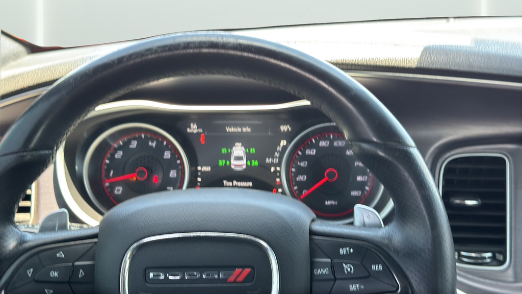 Used 2016 Dodge Charger R/T Scat Pack w/ Beats Audio Group RWD image 28