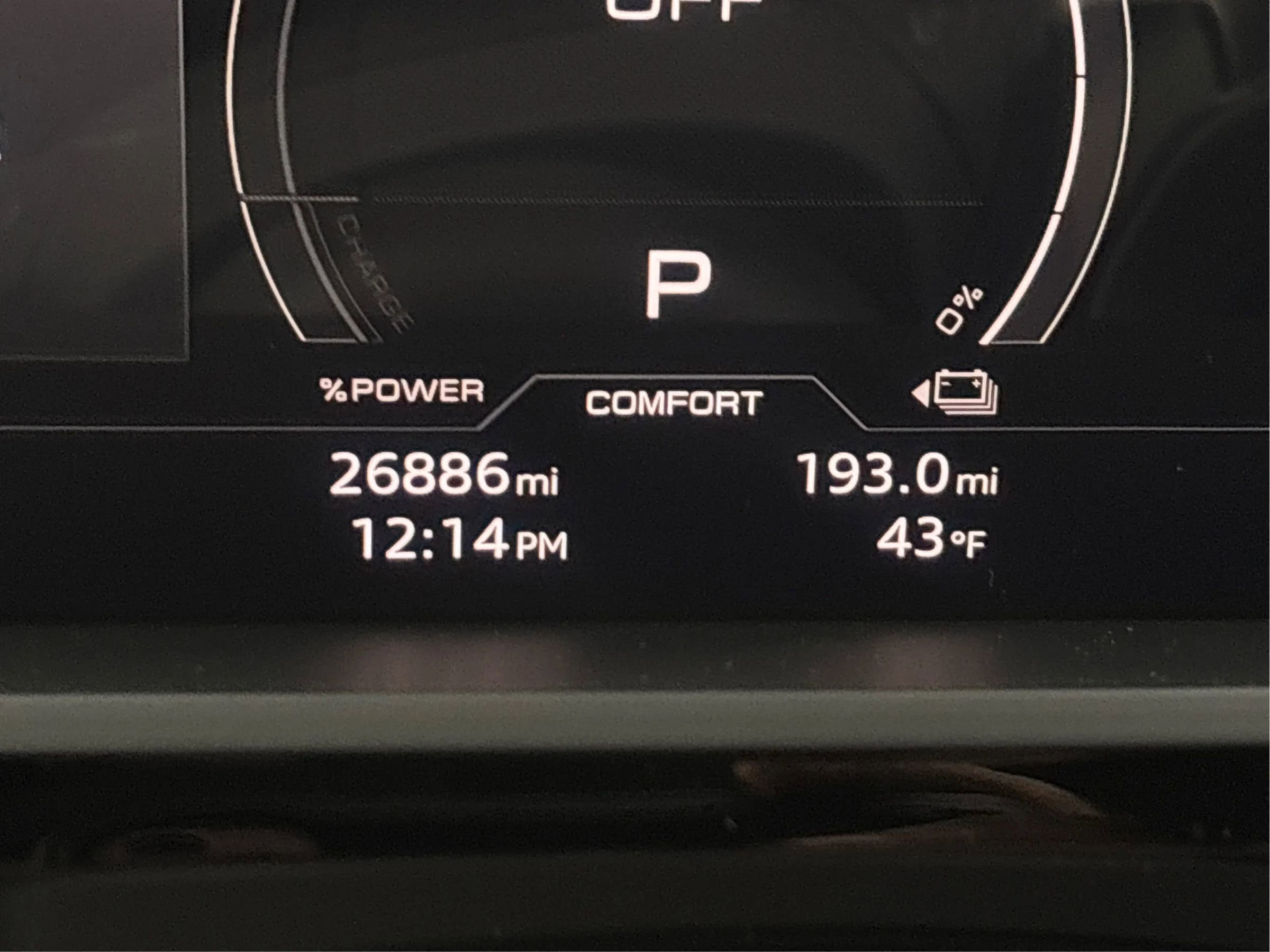 Used 2022 Audi e-tron Premium w/ Convenience Plus Package AWD/4WD image 49