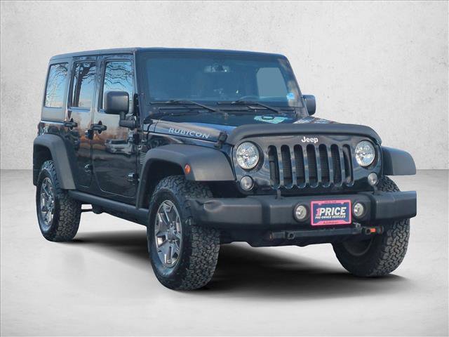 Used 2015 Jeep Wrangler Unlimited Rubicon w/ Connectivity Group AWD/4WD image 3